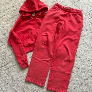 Aritzia Cozy Sweatfleece Boxy Zip Hoodie and Straight Sweatpant Set